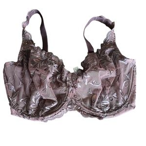 Soma women’s lace bra.